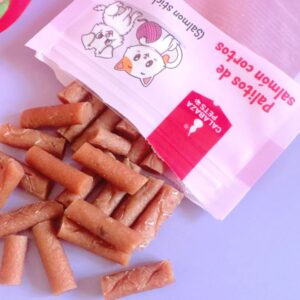 Palitos de salmón cortos